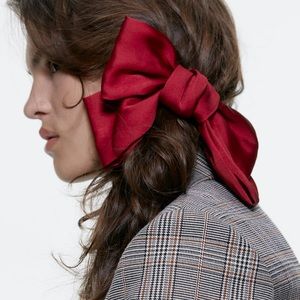 NWT ZARA Red Bow Hair Clip